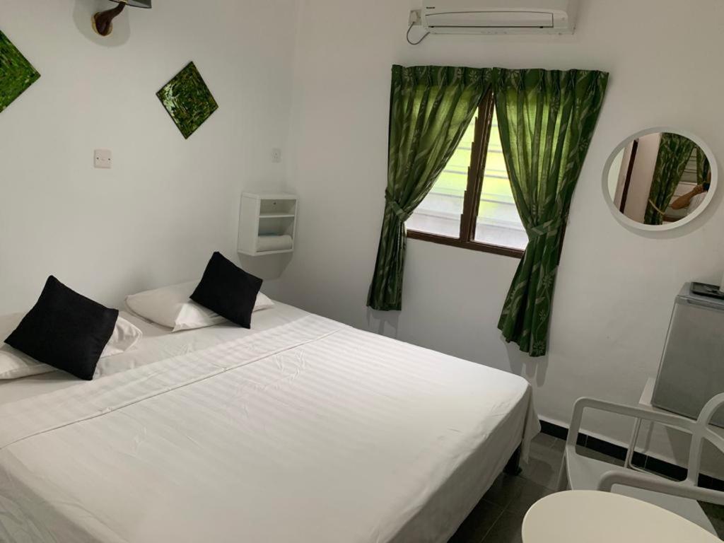 קמפונג טלוק ניפה Nipah Bay Villa מראה חיצוני תמונה